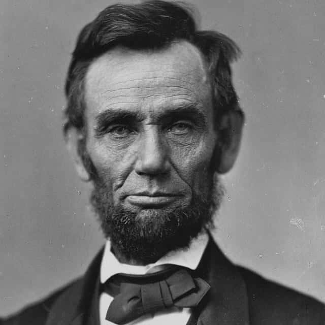 Lincoln — grupos de WhatsApp