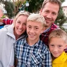 Família Eterna e Sem Fronteira
