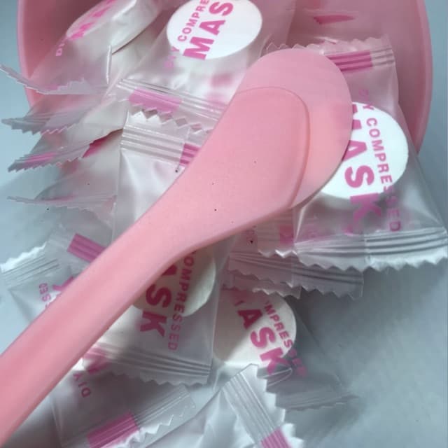 MAQUIAGENS E ACESSÓRIOS SKIN CARE